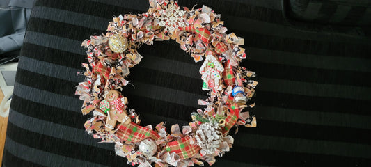 LG wreath